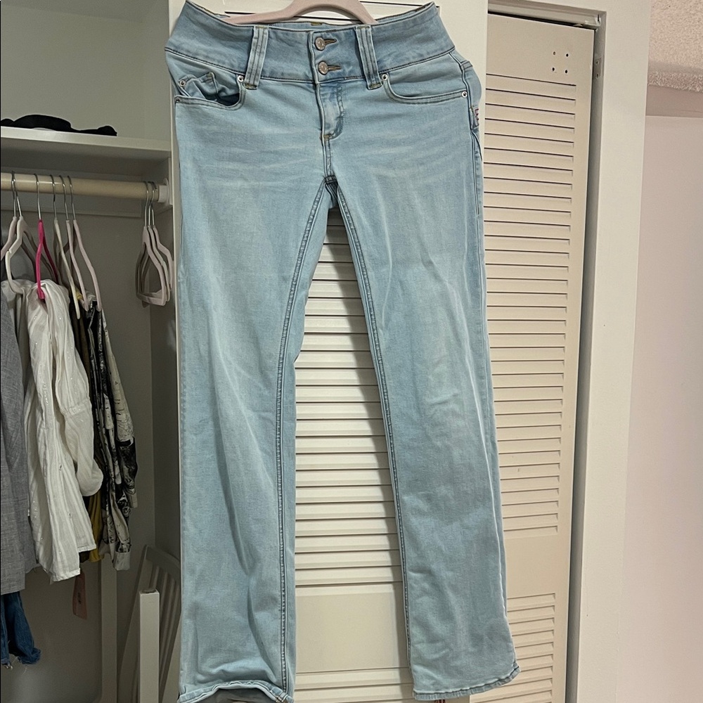 BDG Women's Light Blue Straight Leg Jeans